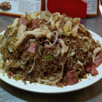 Chaw Fan (Arroz chino 3 carnes)